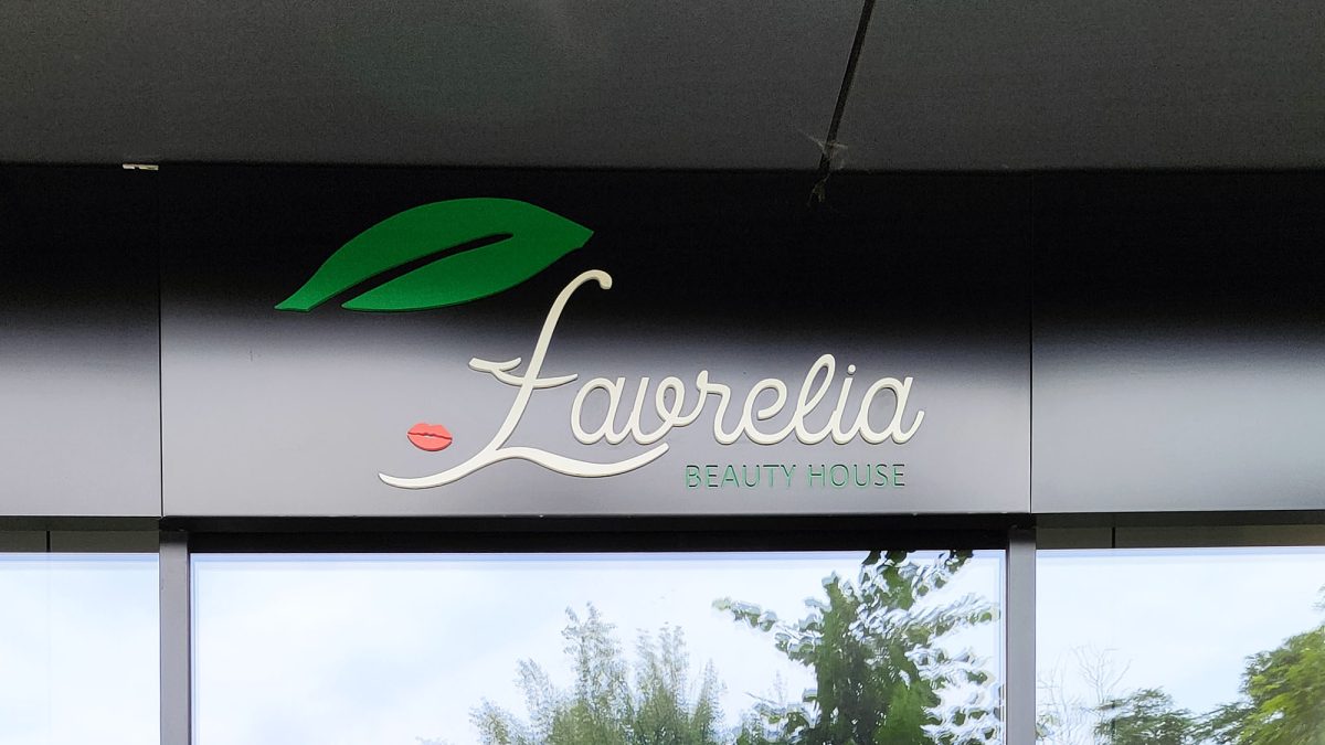 Салон краси Lavrelia Beauty House